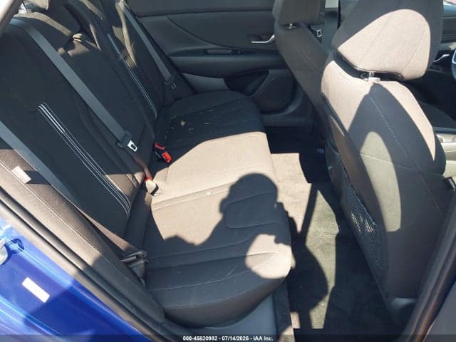 2024 HYUNDAI ELANTRA SEL 8