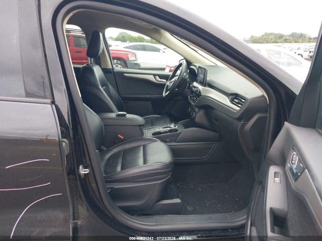2020 FORD ESCAPE SEL 5