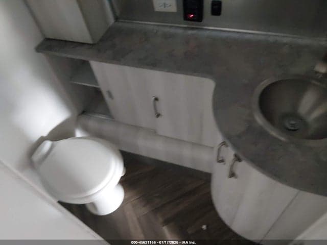 2022 AIRSTREAM OTHER 12
