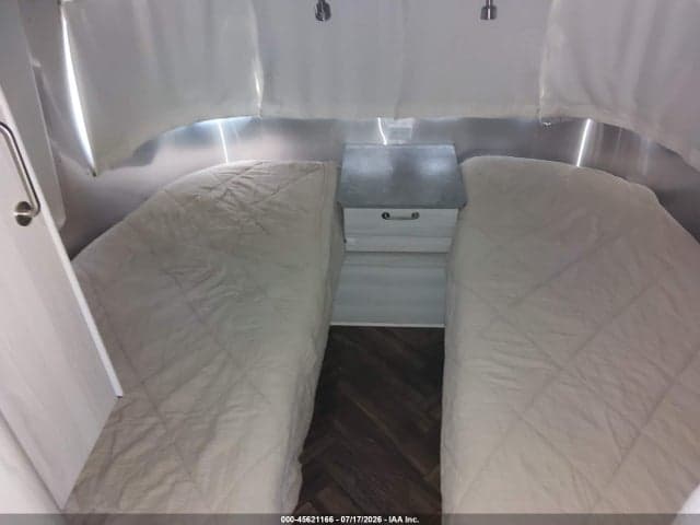 2022 AIRSTREAM OTHER 5