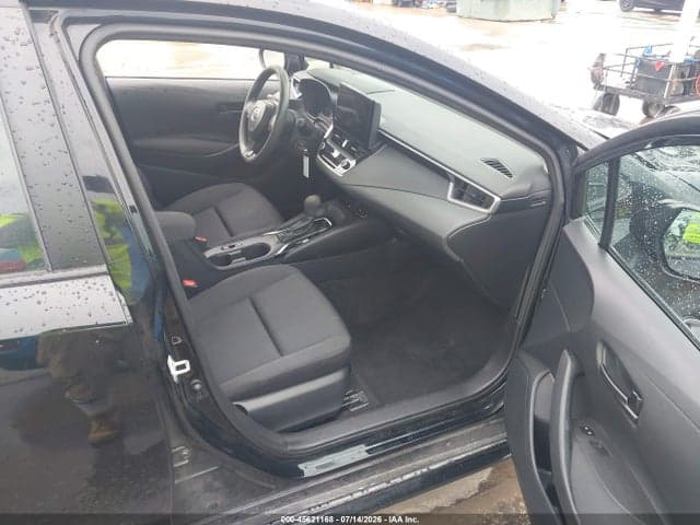 2024 TOYOTA COROLLA LE 5