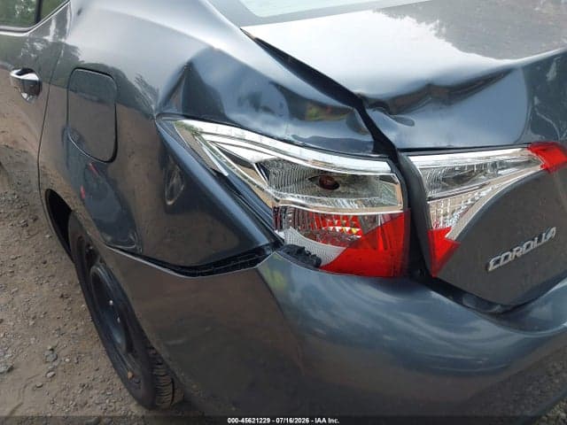 2018 TOYOTA COROLLA LE 6