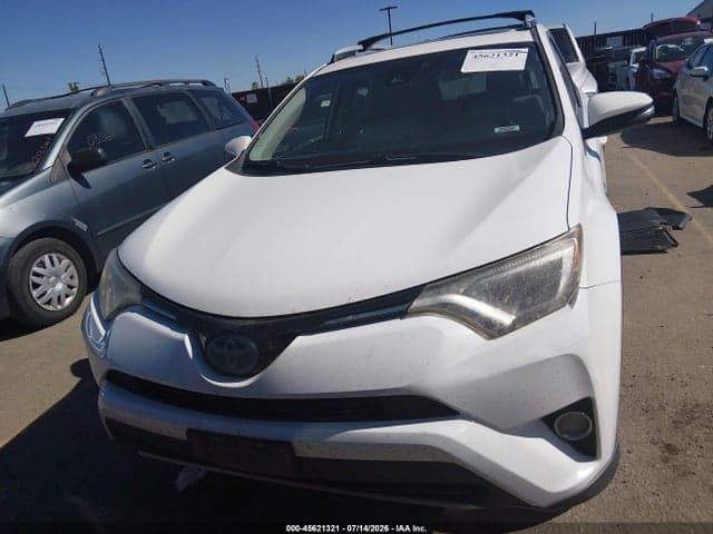 2018 TOYOTA RAV4 HYBRID XLE 11