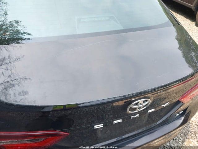 2021 TOYOTA CAMRY LE 6