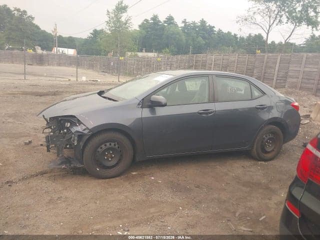 2018 TOYOTA COROLLA LE 15