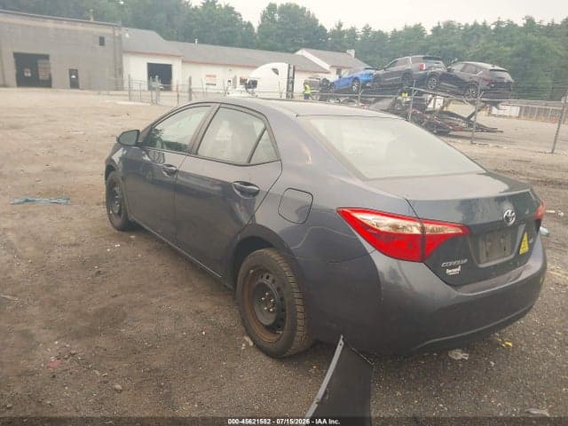 2018 TOYOTA COROLLA LE 3