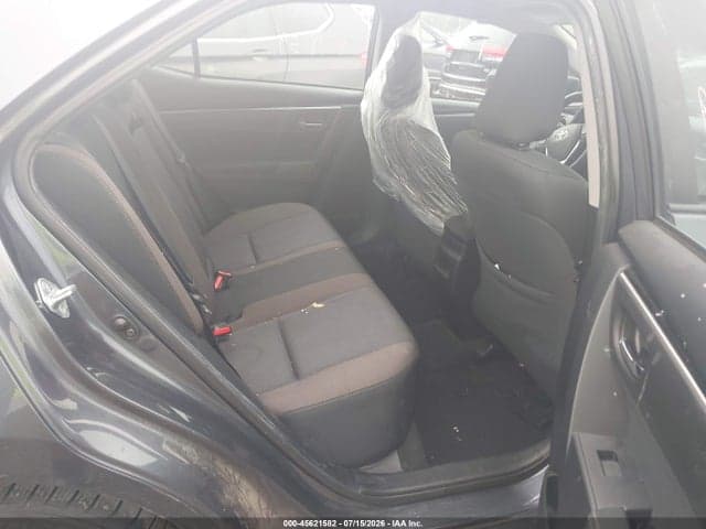2018 TOYOTA COROLLA LE 8