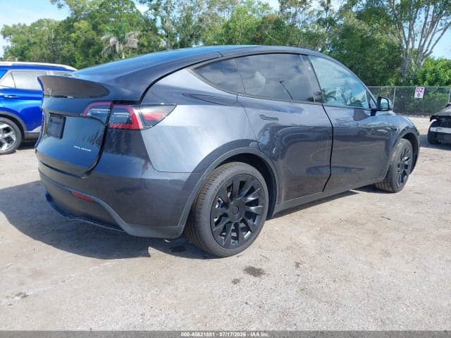2024 TESLA MODEL Y LONG RANGE DUAL MOTOR ALL-WHEEL DRIVE 4
