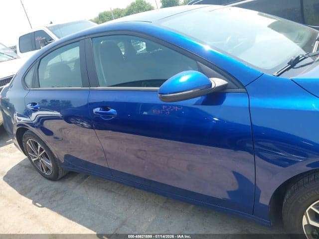 2022 KIA FORTE LXS 13