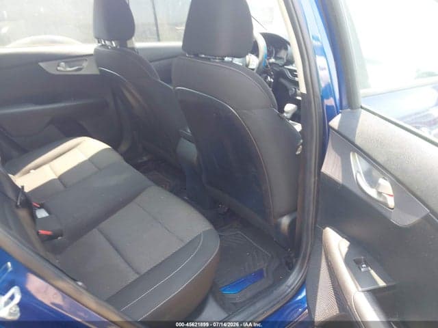 2022 KIA FORTE LXS 8