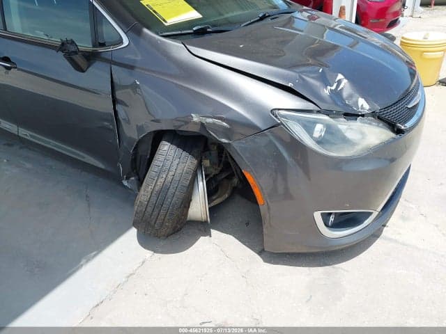 2017 CHRYSLER PACIFICA TOURING PLUS 6