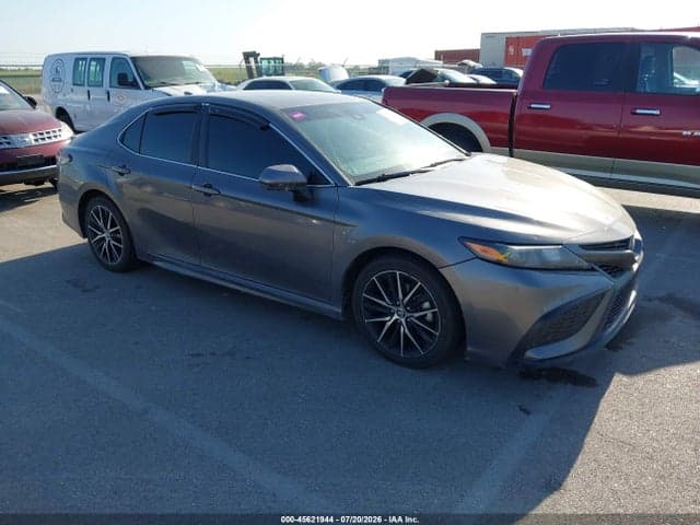 2021 TOYOTA CAMRY SE - 1