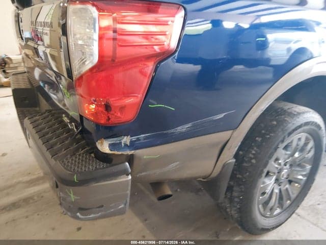 2017 NISSAN TITAN PLATINUM RESERVE 20