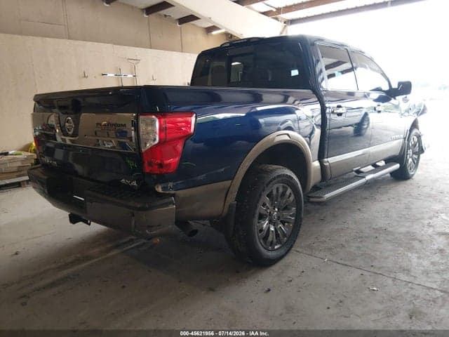 2017 NISSAN TITAN PLATINUM RESERVE 4