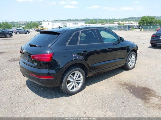 2017 AUDI Q3 2.0T PREMIUM 4
