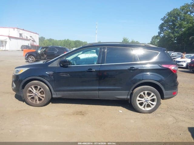 2017 FORD ESCAPE SE 14
