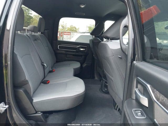 2024 RAM 2500 BIG HORN 4X4 6'4 BOX 8