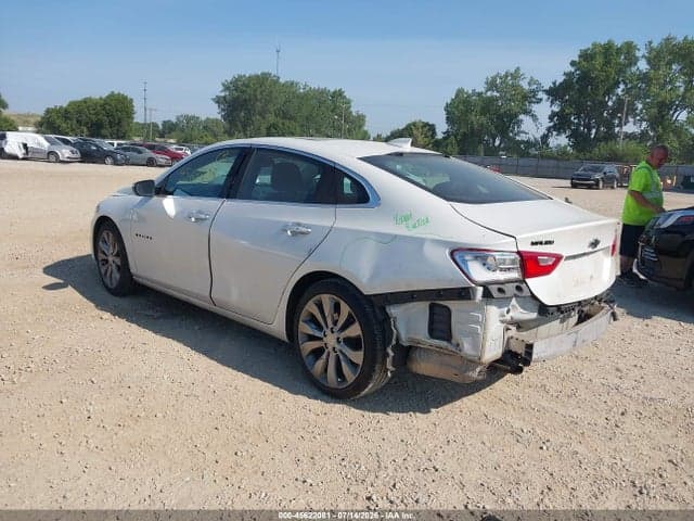 2017 CHEVROLET MALIBU PREMIER 3