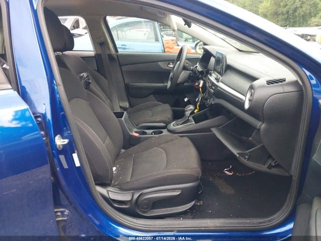 2019 KIA FORTE LXS 5