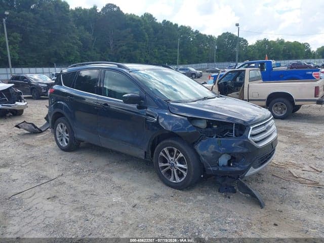 2018 FORD ESCAPE SE 1