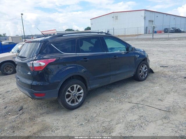 2018 FORD ESCAPE SE 4