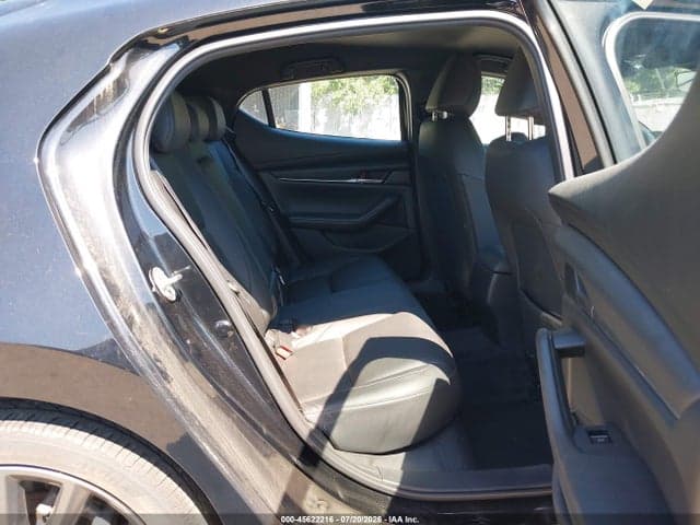 2021 MAZDA MAZDA3 SELECT 8