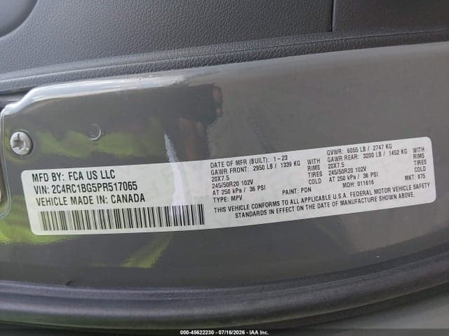 2023 CHRYSLER PACIFICA TOURING L 9