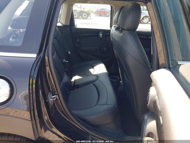 2019 MINI HARDTOP COOPER S 8