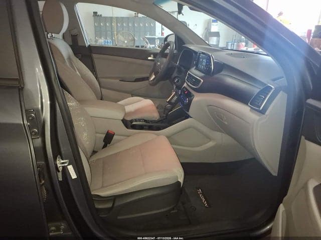 2019 HYUNDAI TUCSON SE 5