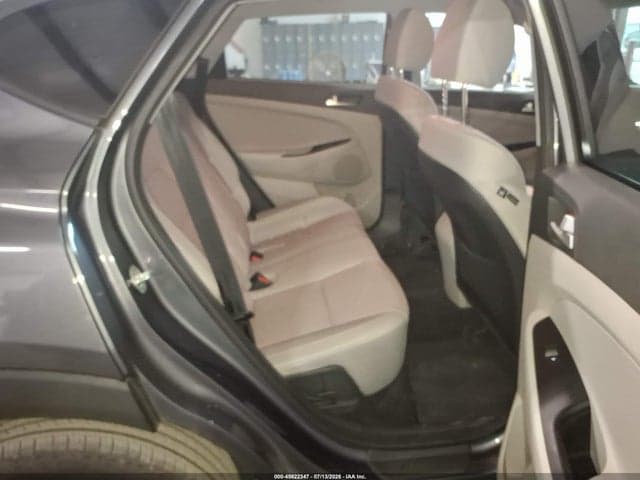 2019 HYUNDAI TUCSON SE 8