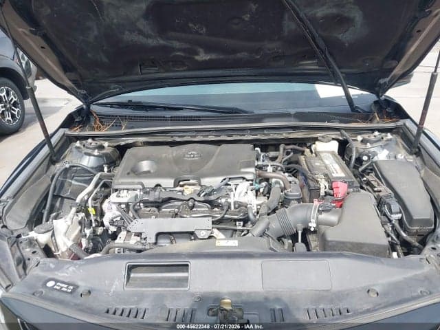 2018 TOYOTA CAMRY SE 10