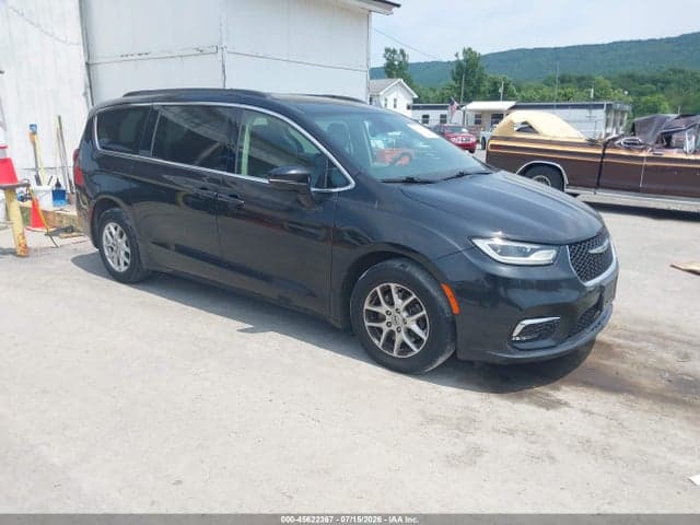 2022 CHRYSLER PACIFICA TOURING L