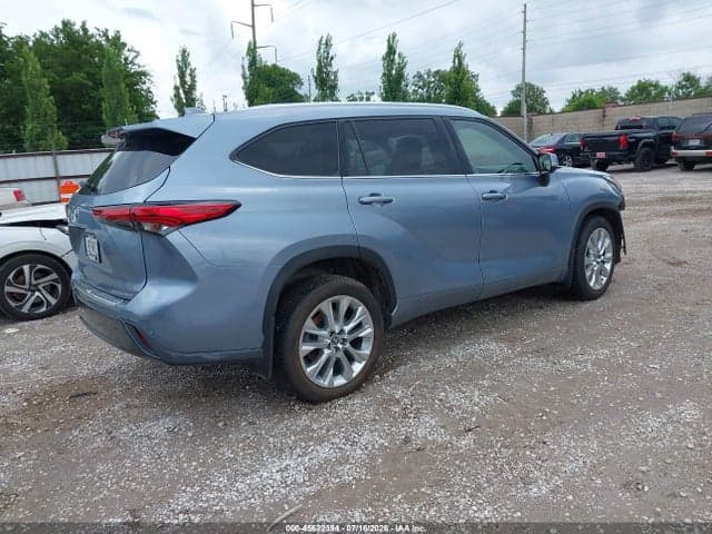 2022 TOYOTA HIGHLANDER LIMITED 4