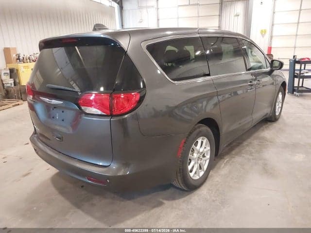 2022 CHRYSLER VOYAGER LX 4