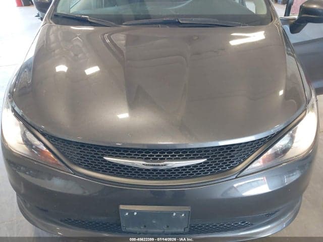 2022 CHRYSLER VOYAGER LX 6