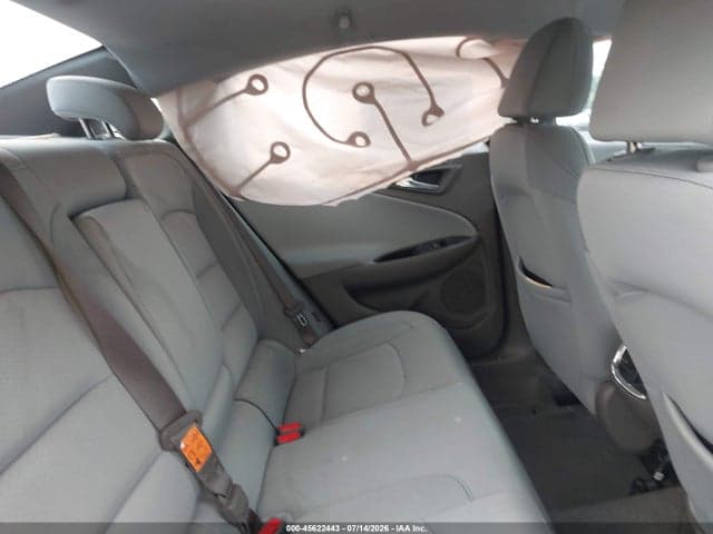 2017 CHEVROLET MALIBU 1LT 8