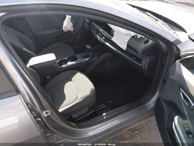 2025 KIA K4 LXS 5
