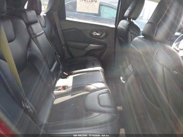 2019 JEEP CHEROKEE LATITUDE PLUS 4X4 8