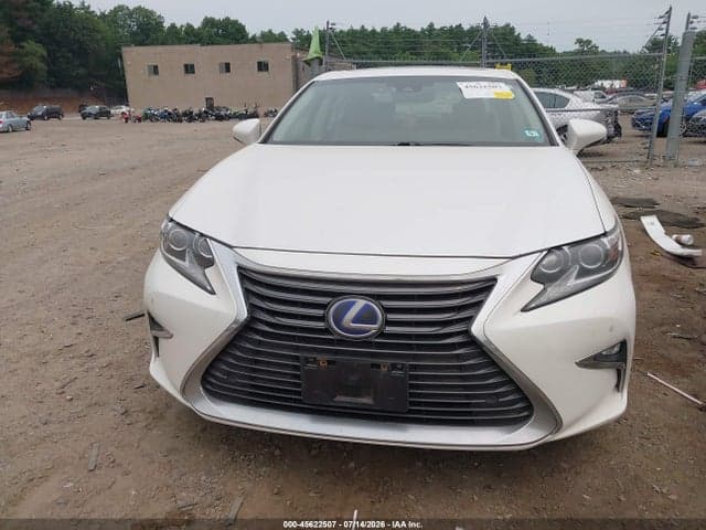 2017 LEXUS ES 300H 12
