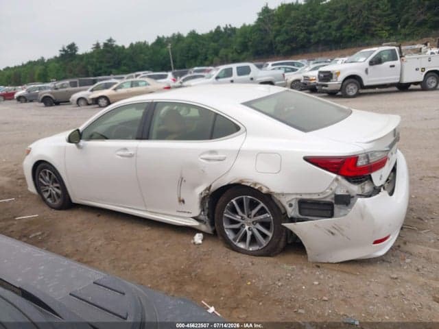 2017 LEXUS ES 300H 14