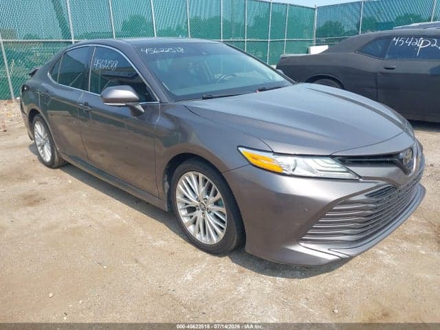 2019 TOYOTA CAMRY XLE V6 - 1