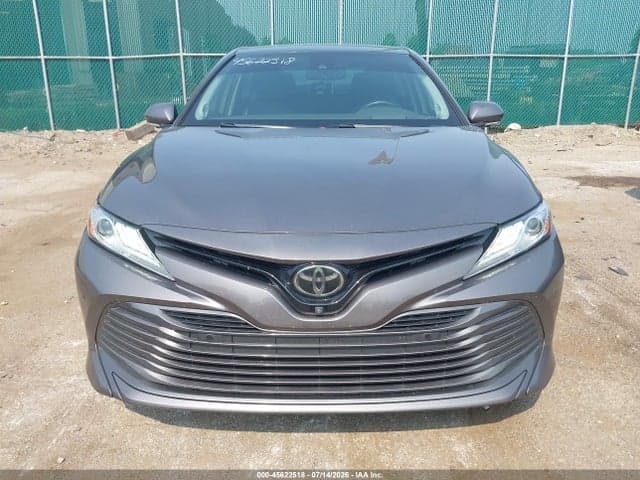 2019 TOYOTA CAMRY XLE V6 12