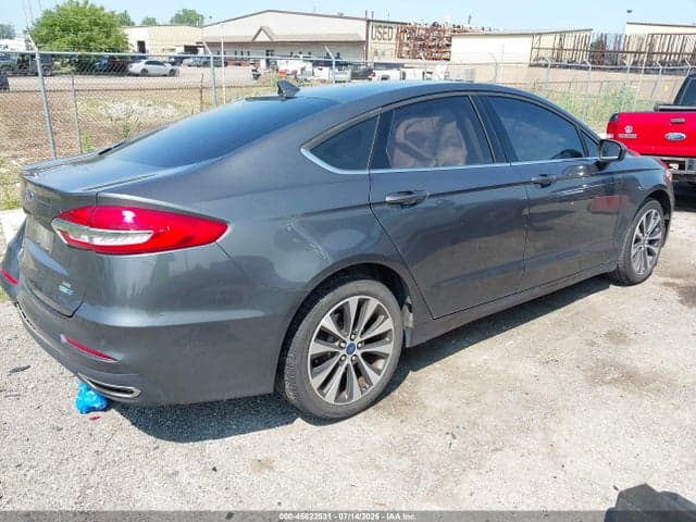2020 FORD FUSION SE 4