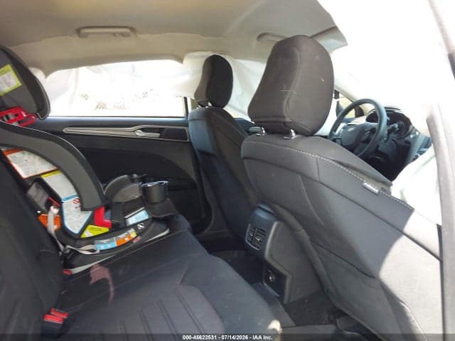 2020 FORD FUSION SE 8