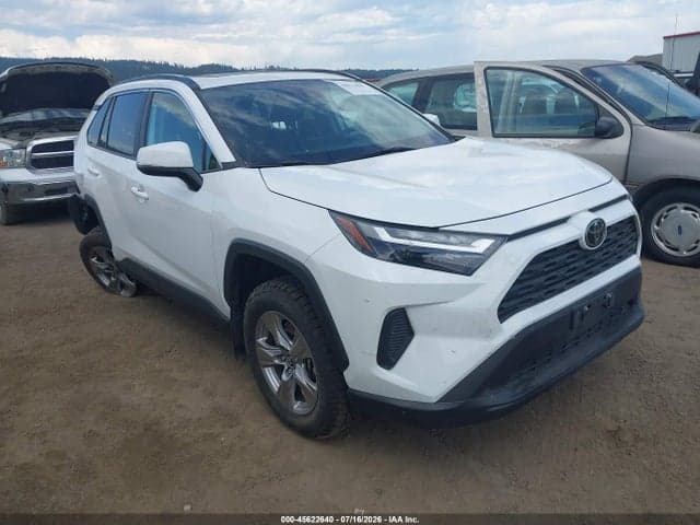 2022 TOYOTA RAV4 XLE - 1