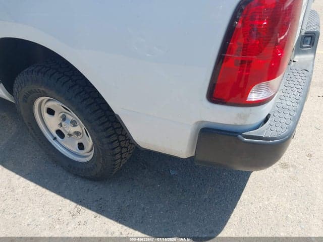 2020 RAM 1500 CLASSIC TRADESMAN 4X4 6'4 BOX 7