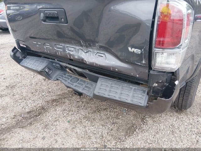 2021 TOYOTA TACOMA TRD SPORT 6