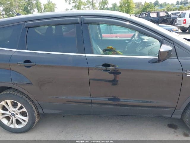 2019 FORD ESCAPE SE 14