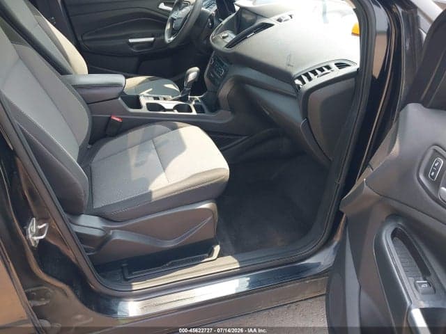 2019 FORD ESCAPE SE 5
