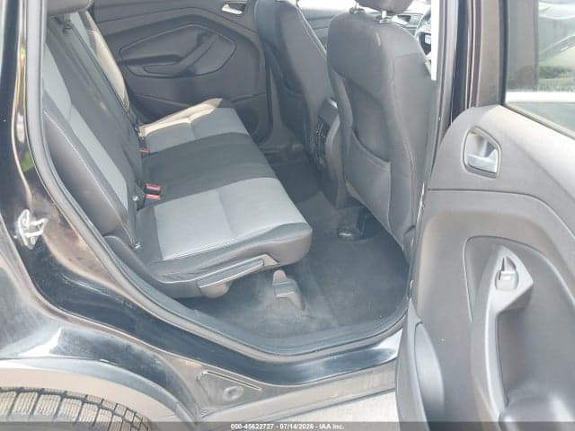 2019 FORD ESCAPE SE 8